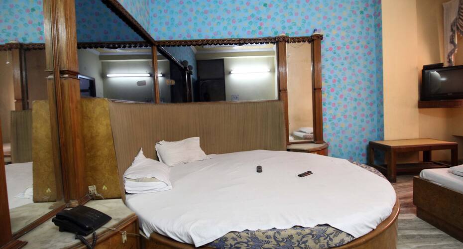 Hotel Moon Palace Deluxe, New Delhi 4